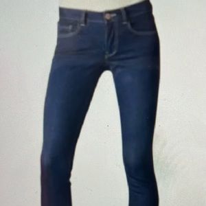 Skinny Stretch CAbi Style #755 Dark Wash Skinny Leg 5 Pocket jeans size 8